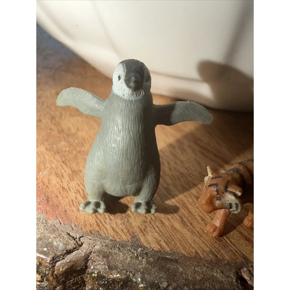 Micro Mini Safari Animals Set Of 4 Soft Rubber Like Detailed Play Set Wildlife